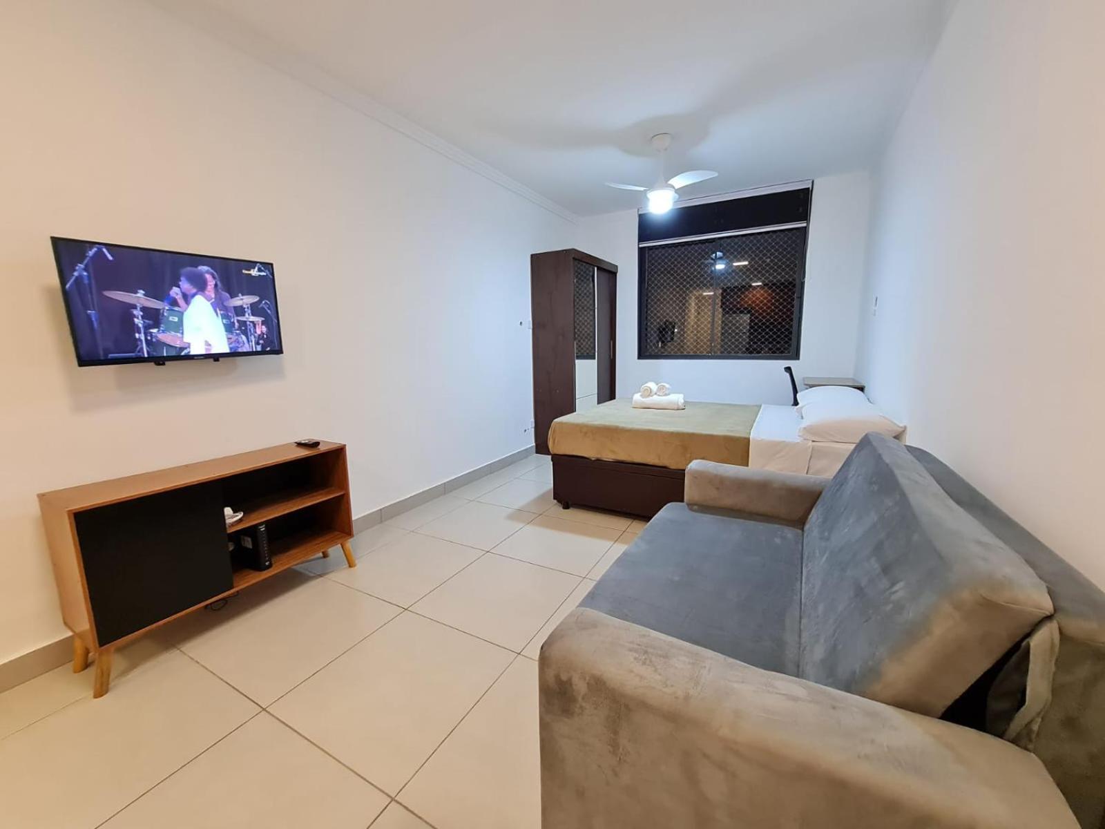 Apto Frei Caneca Prox Av Paulista Apartment